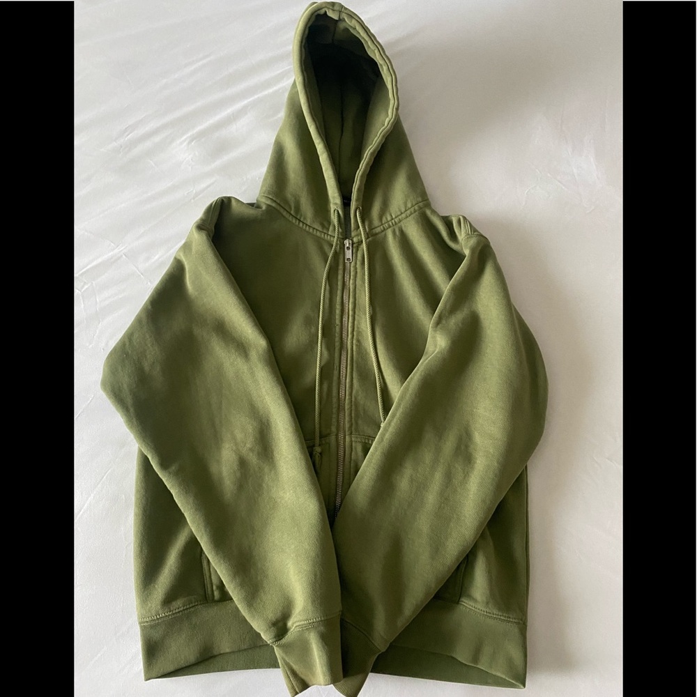Brandy Melville size-medium match green zip up hoodie